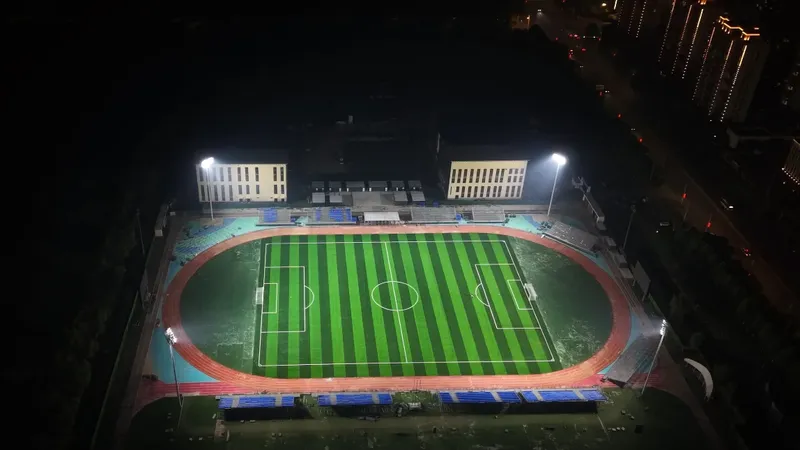 [Football] Grade III Stadium Lighting Solution & Tech Guide