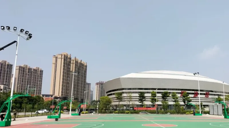 [Basketball] Grade IV Outdoor Lighting Project