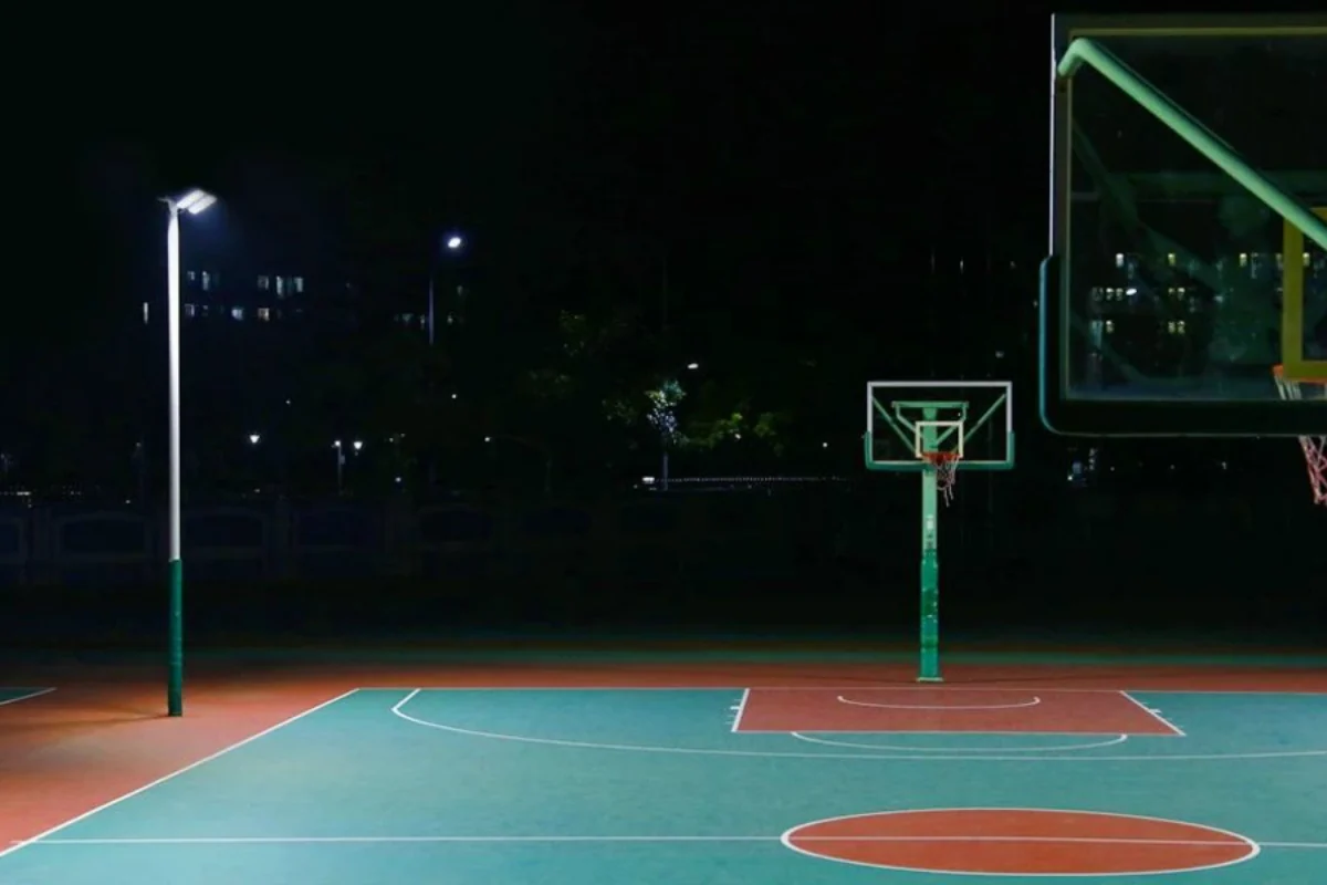Bao’an school court at night