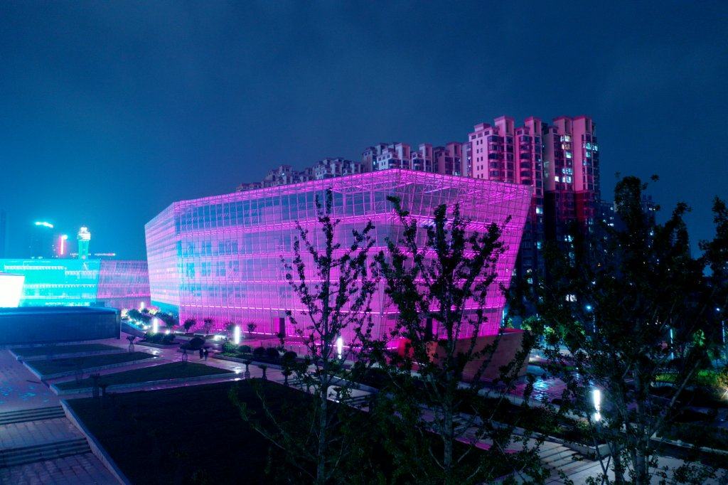 【案例】湖南衡阳市影剧与青少年活动中心泛光照明工程