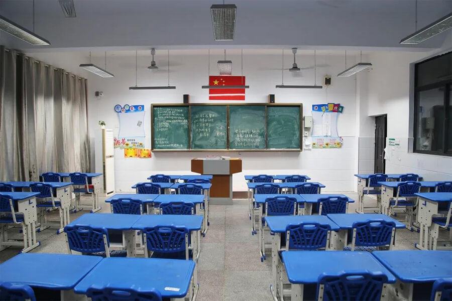 超频三精选案例｜关爱青少年眼健康，改善学校光环境
