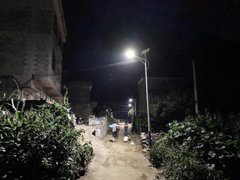 惠民生，照民心｜广西百色市乡村道路太阳能路灯亮化工程