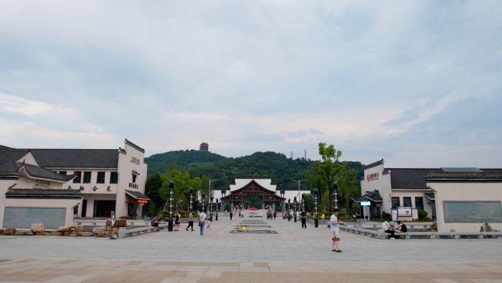 游浸心之旅｜滨江水利采石矶综合治理灯光亮化项目